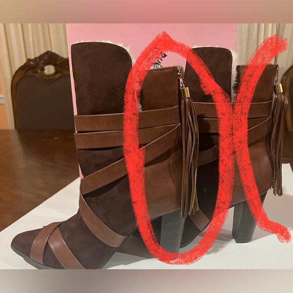 Penny Loves Brown Healed Booties - Picture 10 of 10